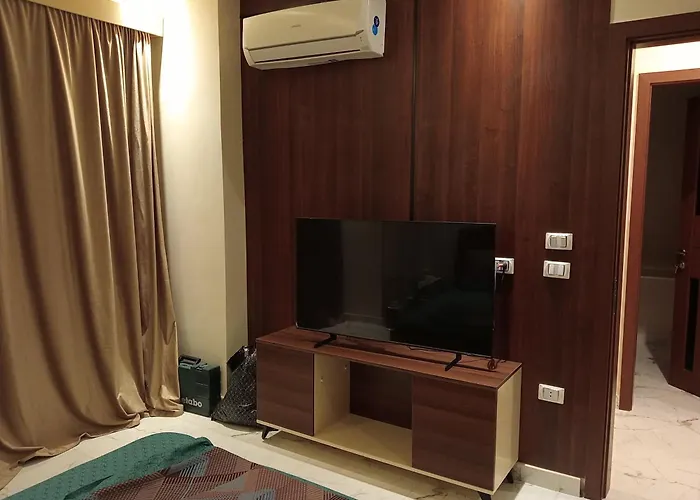Luxury Flat 3